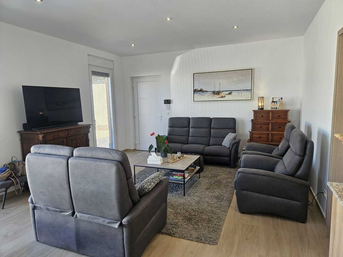 Se vende Villa - Chalet de 4 dormitorios en Costa Blanca, Alicante, España