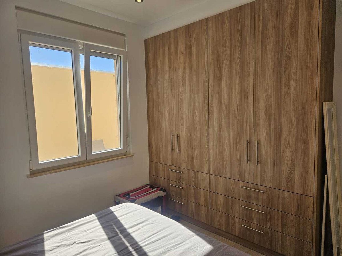 Se vende Villa - Chalet de 4 dormitorios en Costa Blanca, Alicante, España