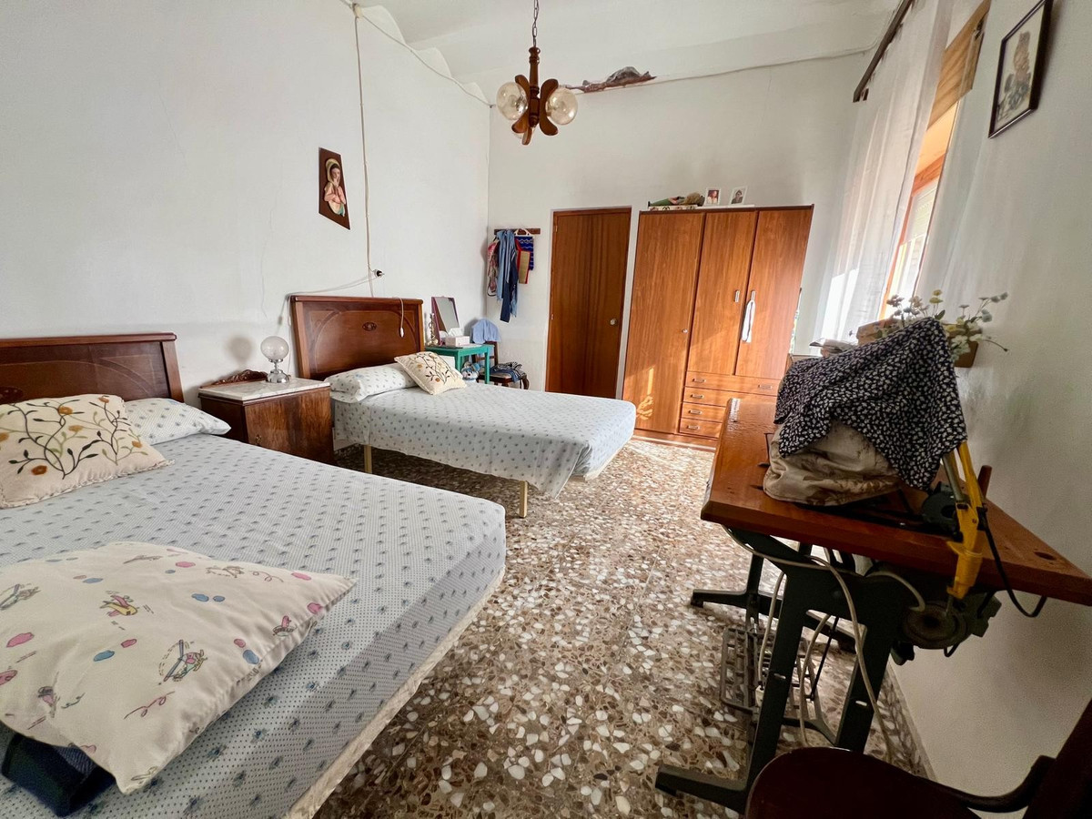 Se vende Finca - Cortijo de 6 dormitorios en Costa Blanca, Alicante, España