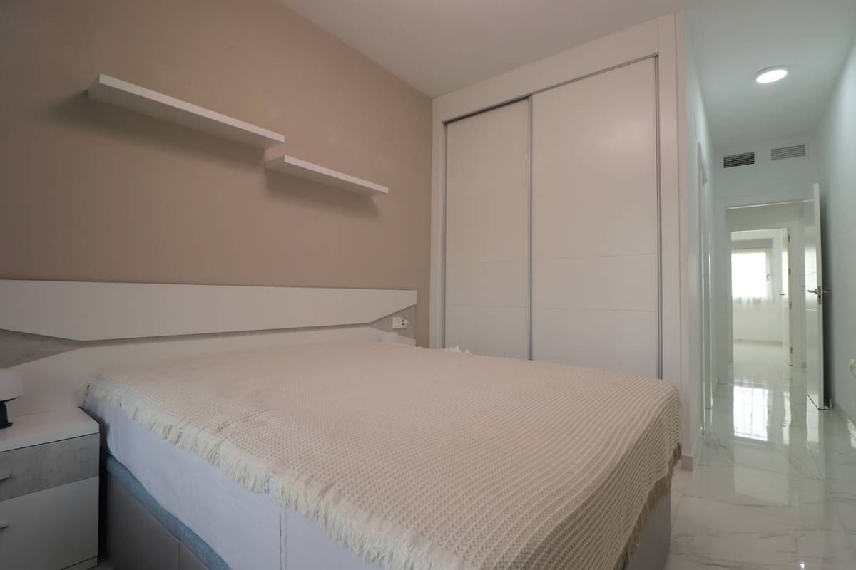 Se vende Apartamento Planta Baja de 3 dormitorios en Costa Blanca, Alicante, España
