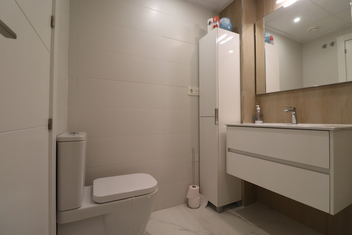 Se vende Apartamento Planta Baja de 3 dormitorios en Costa Blanca, Alicante, España