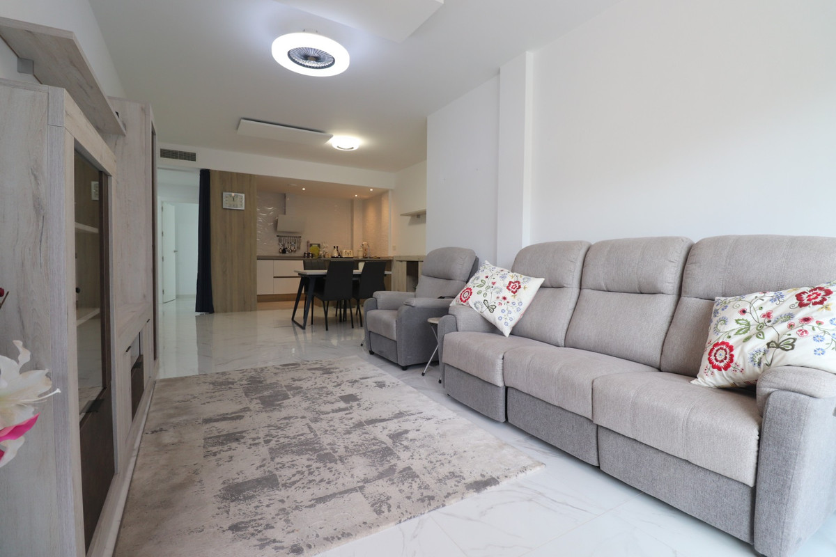 Se vende Apartamento Planta Baja de 3 dormitorios en Costa Blanca, Alicante, España