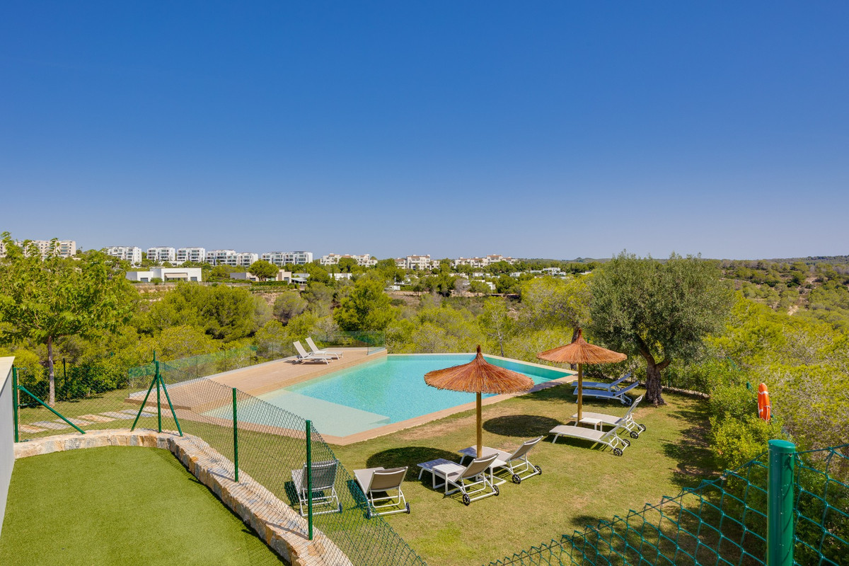 2 Bed Apartment for sale in Las Colinas Golf Costa Blanca, Alicante, Spain