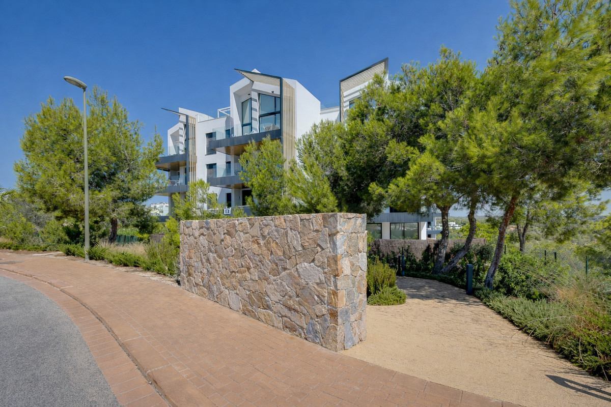 2 Bed Apartment for sale in Las Colinas Golf Costa Blanca, Alicante, Spain