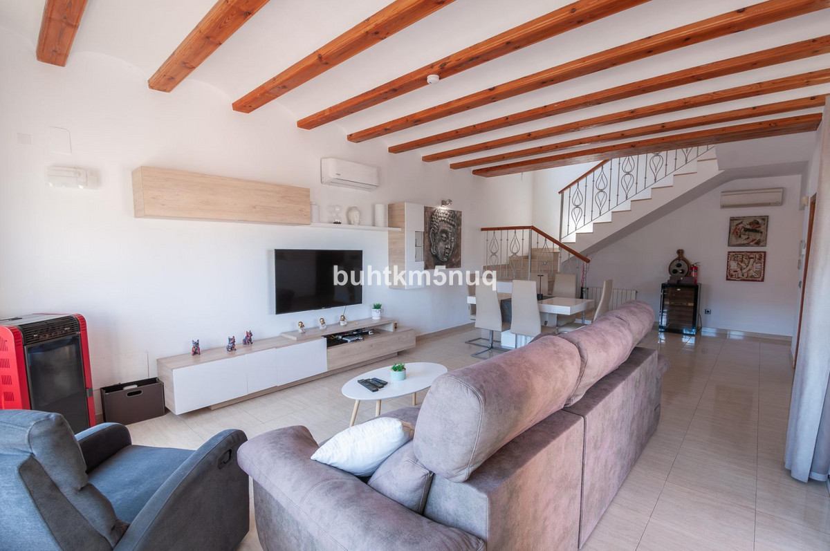 Se vende Villa - Chalet de 5 dormitorios en Costa Blanca, Alicante, España