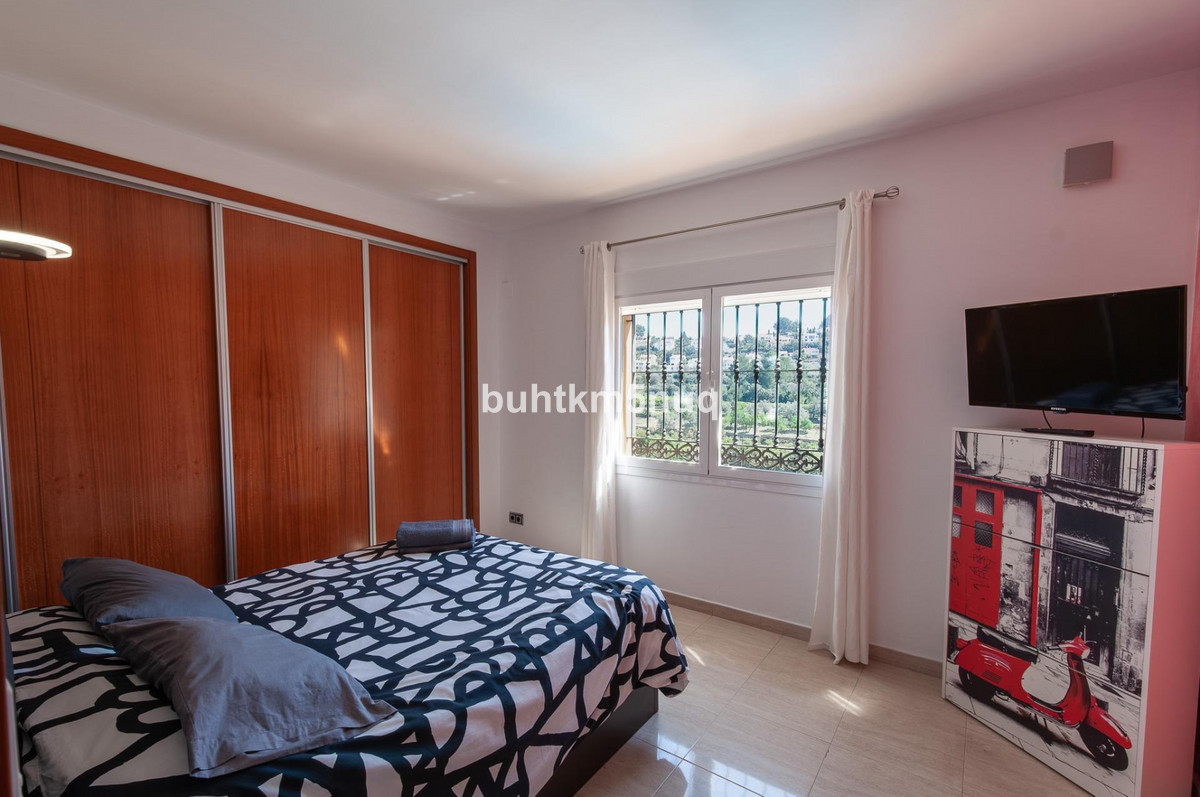 Se vende Villa - Chalet de 5 dormitorios en Costa Blanca, Alicante, España