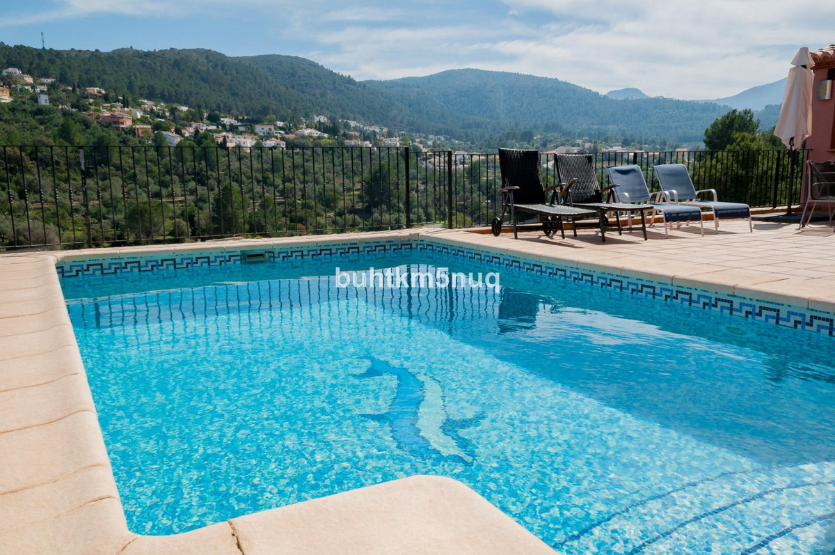 Se vende Villa - Chalet de 5 dormitorios en Costa Blanca, Alicante, España