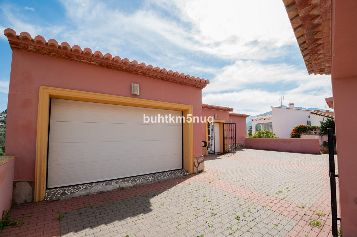 Se vende Villa - Chalet de 5 dormitorios en Costa Blanca, Alicante, España