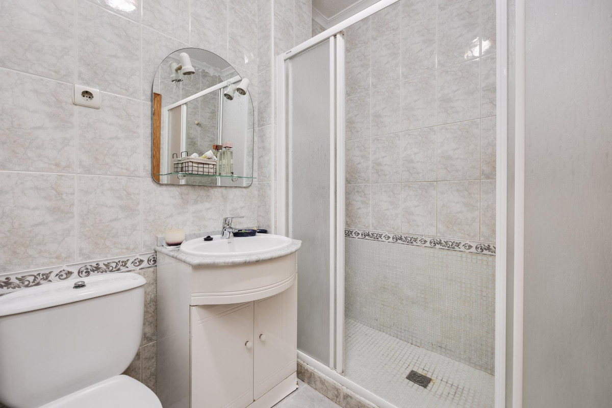 Se vende Ático de 2 dormitorios en Costa Blanca, Alicante, España