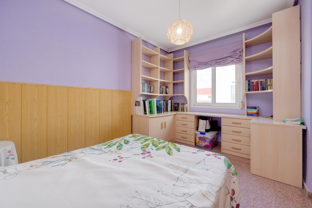 Se vende Ático de 2 dormitorios en Costa Blanca, Alicante, España