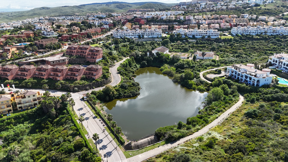 2 Bed Apartment for sale in La Alcaidesa Costa Del Sol, Cádiz, Spain