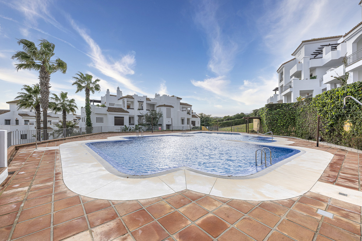 2 Bed Apartment for sale in La Alcaidesa Costa Del Sol, Cádiz, Spain