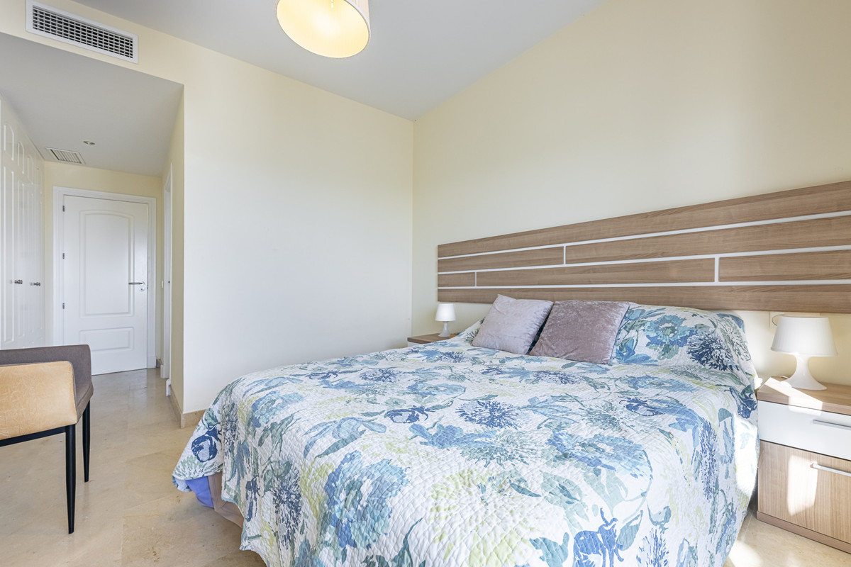2 Bed Apartment for sale in La Alcaidesa Costa Del Sol, Cádiz, Spain
