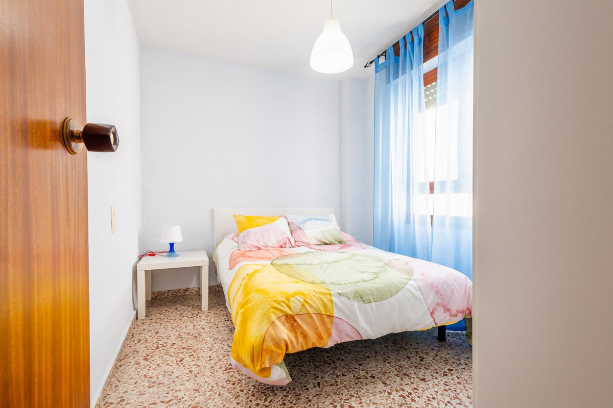 Se vende Apartamento Planta Media de 3 dormitorios en Costa Blanca, Alicante, España