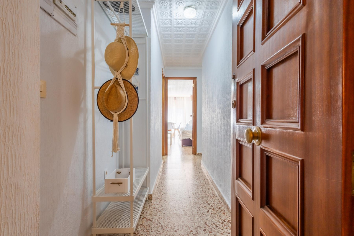 Se vende Apartamento Planta Media de 3 dormitorios en Costa Blanca, Alicante, España
