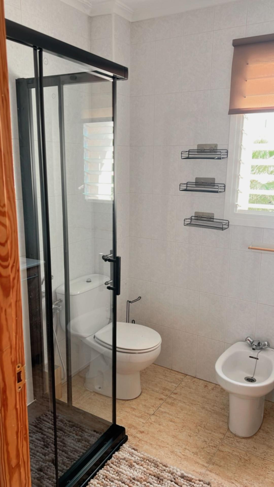 Se vende Apartamento Planta Media de 3 dormitorios en Costa Blanca, Alicante, España