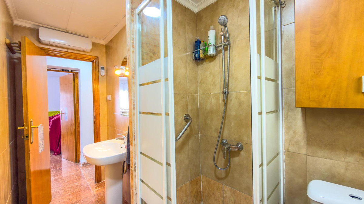 Se vende Ático de 3 dormitorios en Costa Blanca, Alicante, España