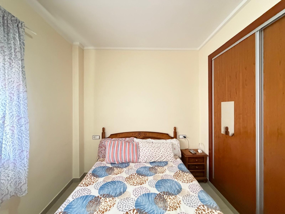 Se vende Bungalow de 2 dormitorios en Costa Blanca, Alicante, España