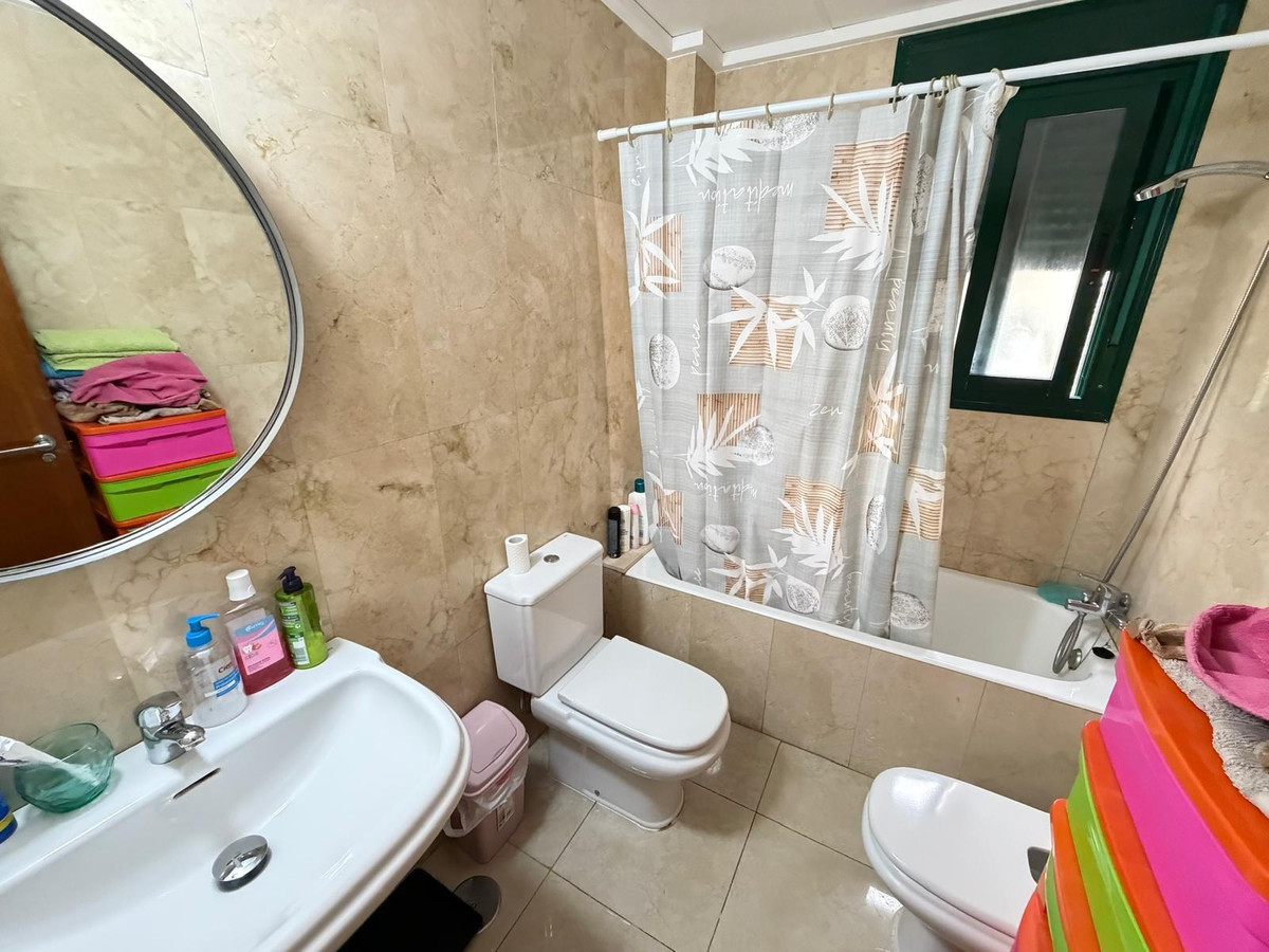 Se vende Bungalow de 2 dormitorios en Costa Blanca, Alicante, España
