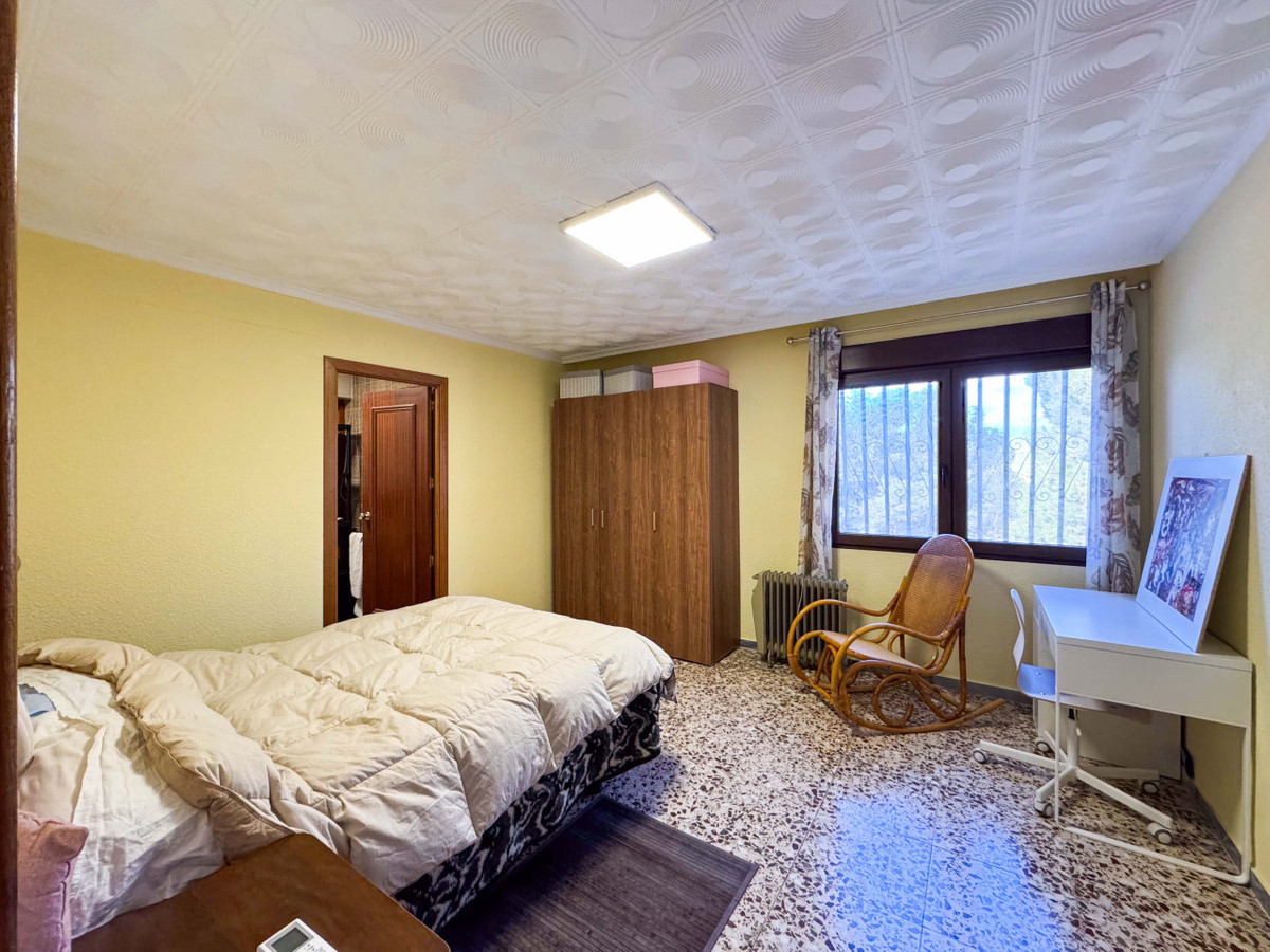 Se vende Villa - Chalet de 6 dormitorios en Costa Blanca, Alicante, España