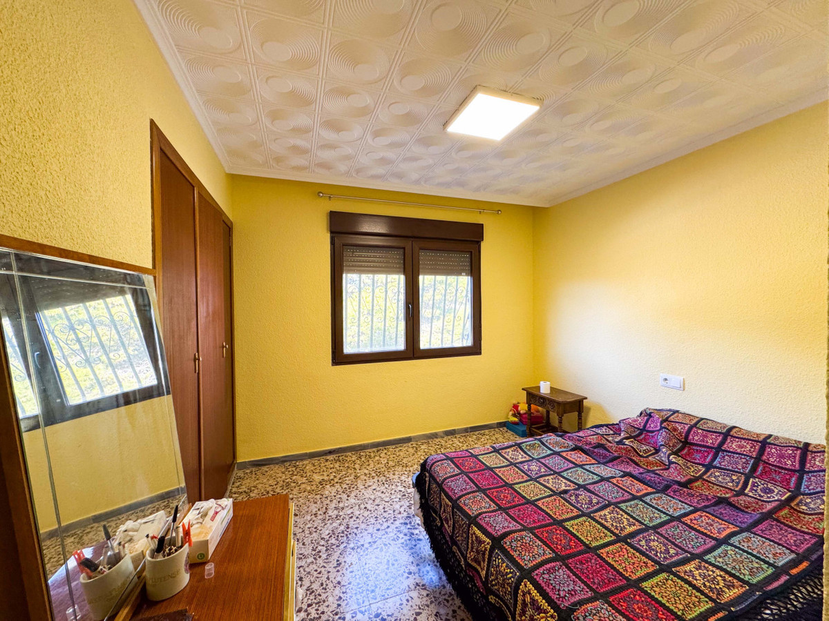 Se vende Villa - Chalet de 6 dormitorios en Costa Blanca, Alicante, España