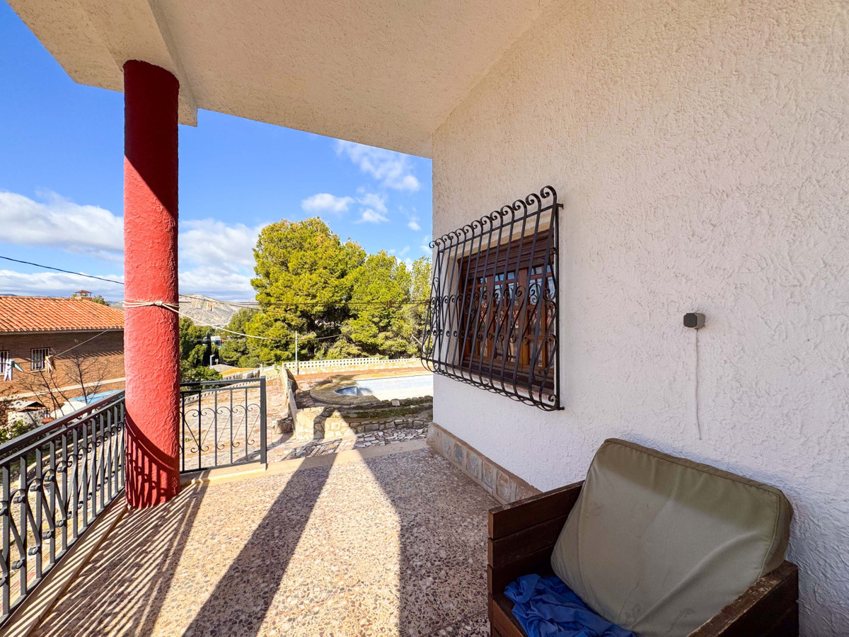 Se vende Villa - Chalet de 6 dormitorios en Costa Blanca, Alicante, España