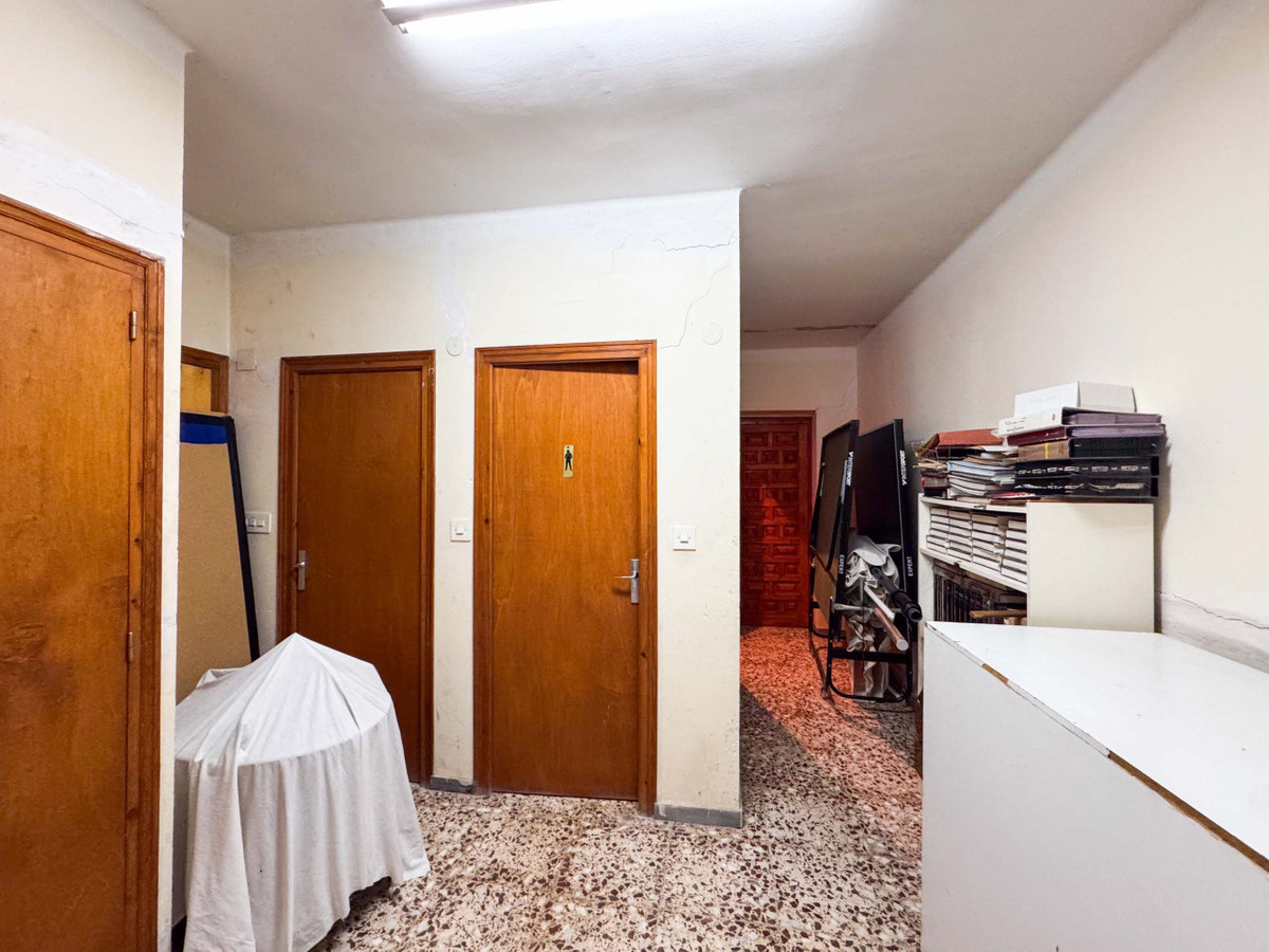 Se vende Villa - Chalet de 6 dormitorios en Costa Blanca, Alicante, España