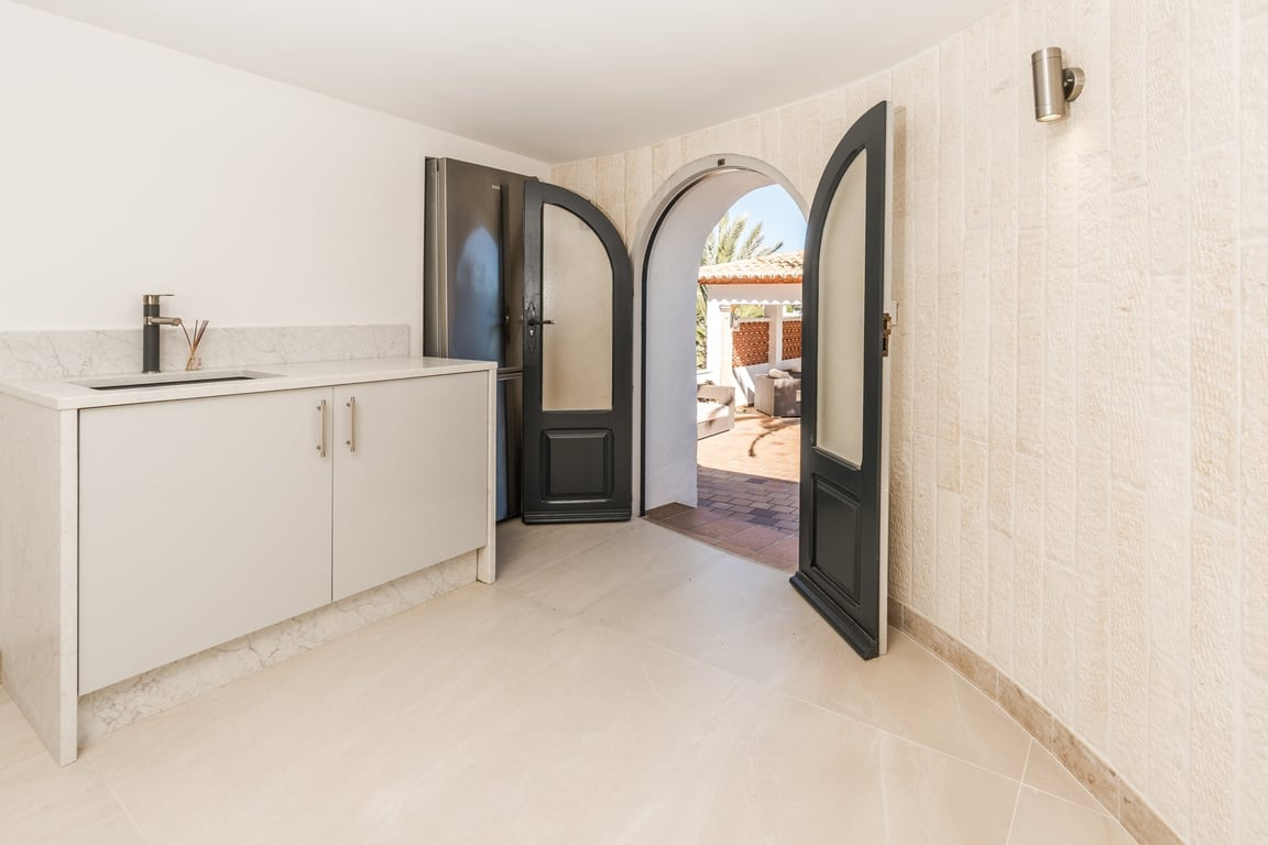 5 Bed Townhouse for sale in Javea Costa Blanca, Alicante, Spain