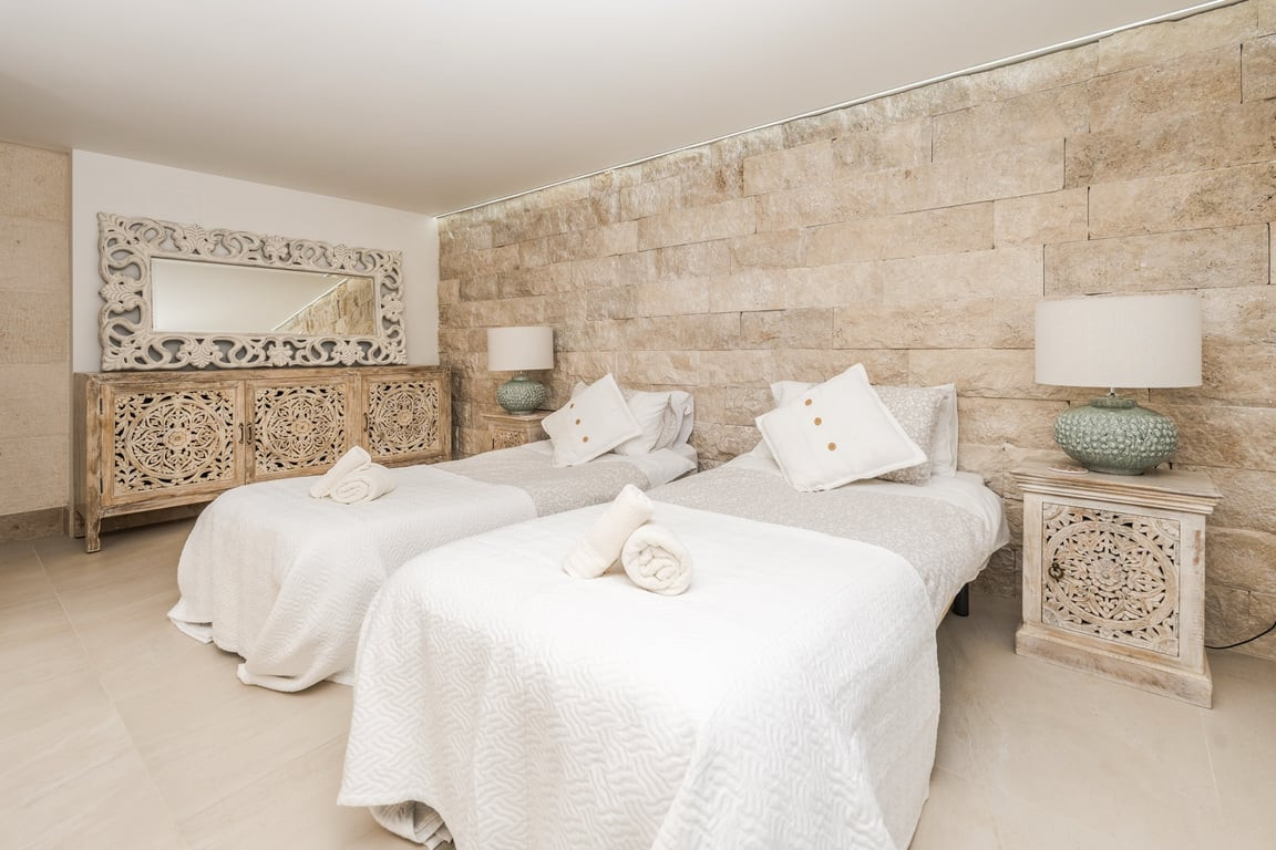 5 Bed Townhouse for sale in Javea Costa Blanca, Alicante, Spain