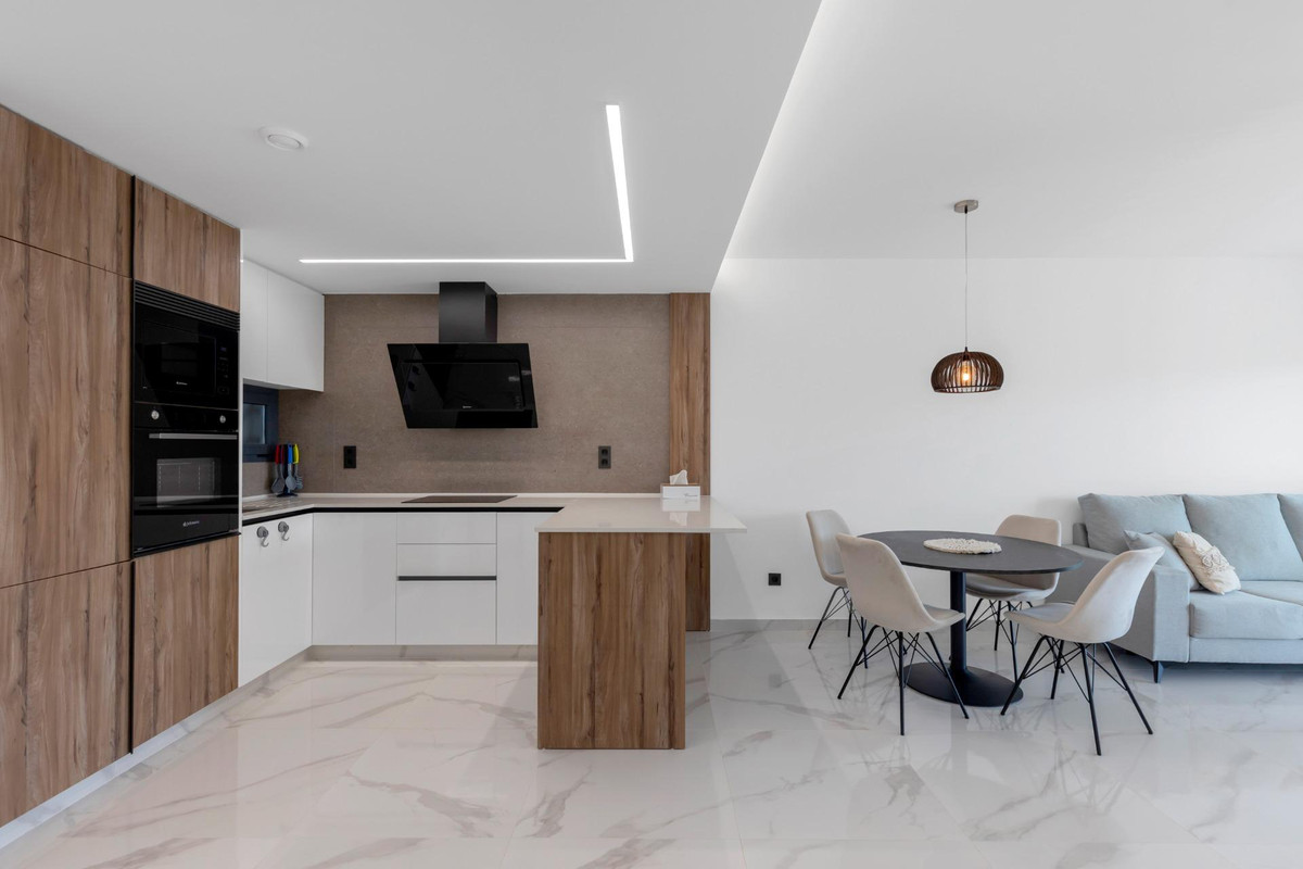 Se vende Apartamento Planta Media de 2 dormitorios en Costa Blanca, Alicante, España