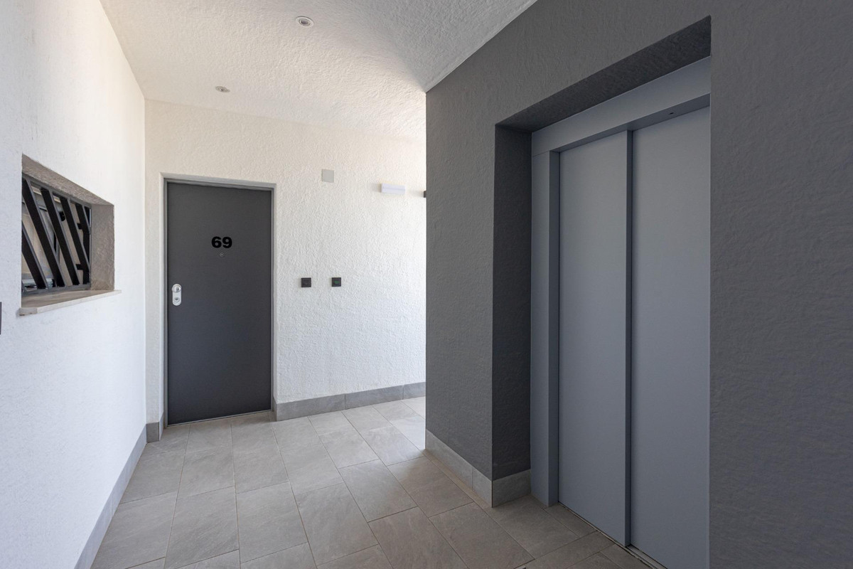 Se vende Apartamento Planta Media de 2 dormitorios en Costa Blanca, Alicante, España