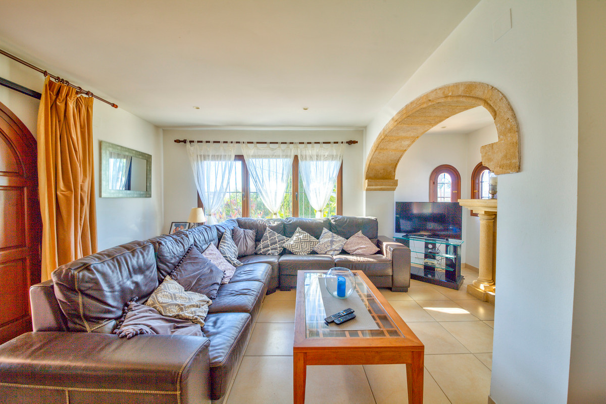 4 Bed Townhouse for sale in Javea Costa Blanca, Alicante, Spain