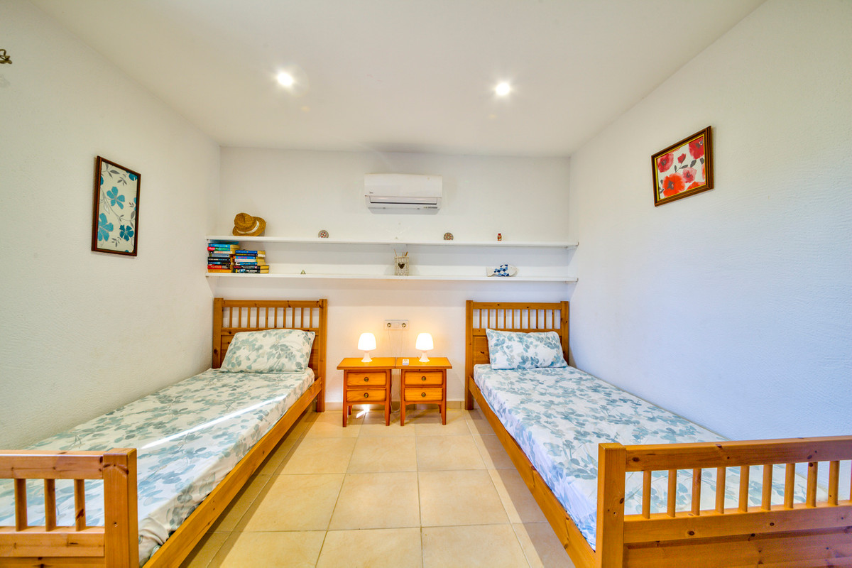 4 Bed Townhouse for sale in Javea Costa Blanca, Alicante, Spain
