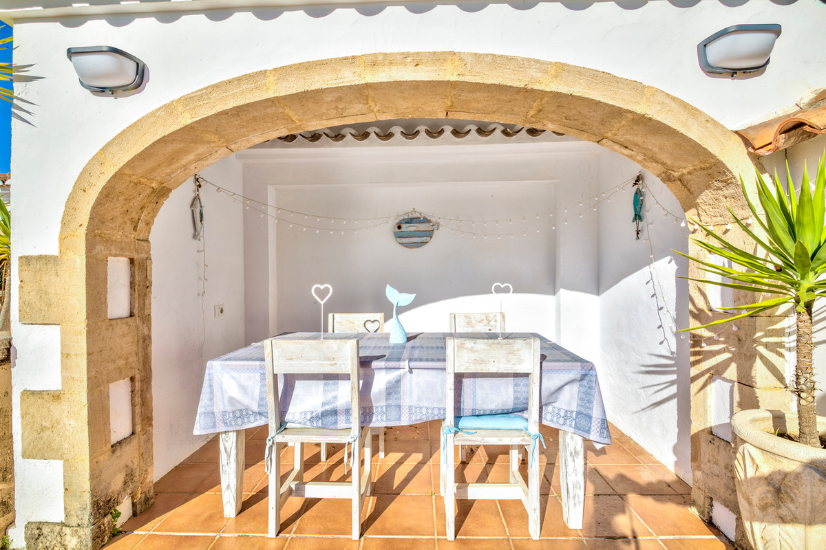 4 Bed Townhouse for sale in Javea Costa Blanca, Alicante, Spain