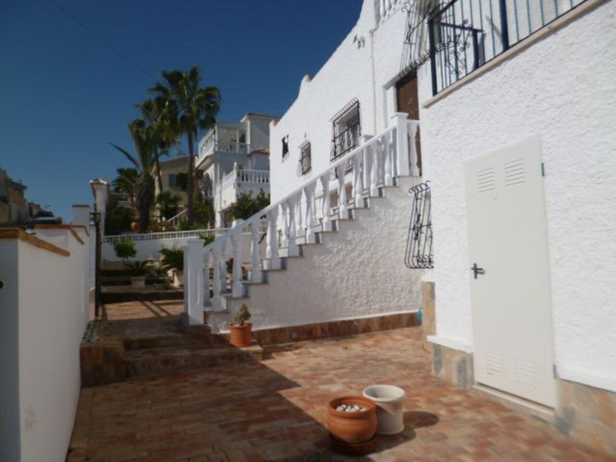 5 Bed Townhouse for sale in Villamartin Costa Blanca, Alicante, Spain