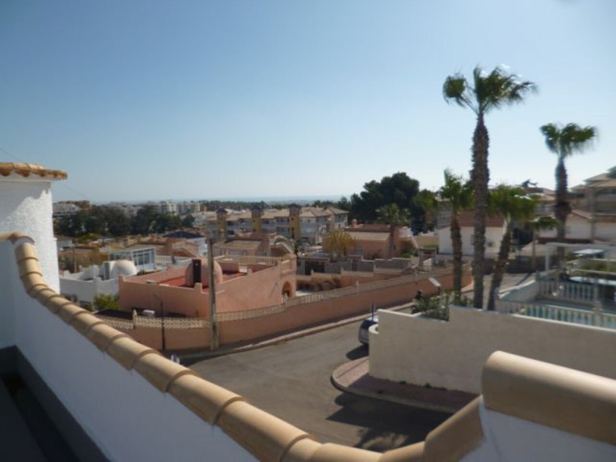 5 Bed Townhouse for sale in Villamartin Costa Blanca, Alicante, Spain