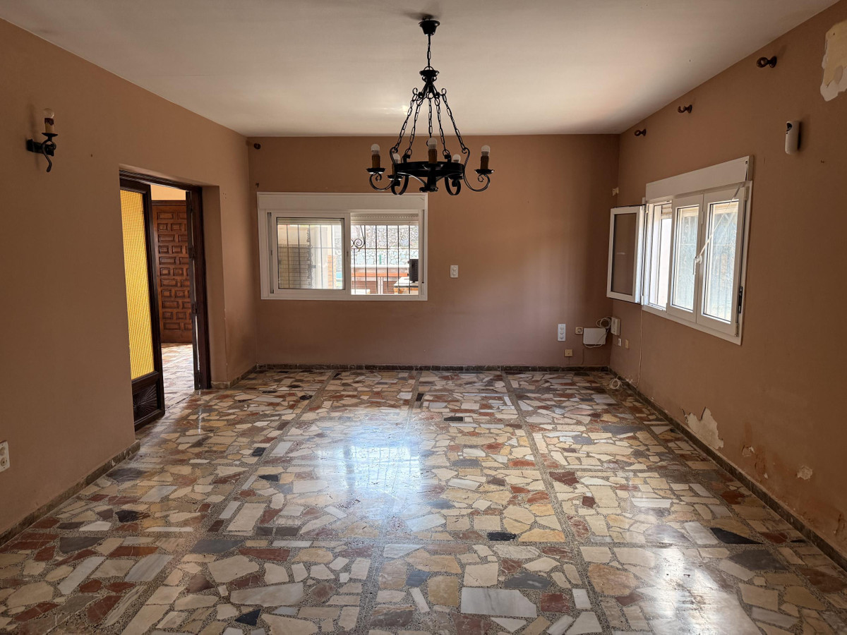 4 Bed Townhouse for sale in Alhaurín De La Torre Costa Del Sol, Málaga, Spain