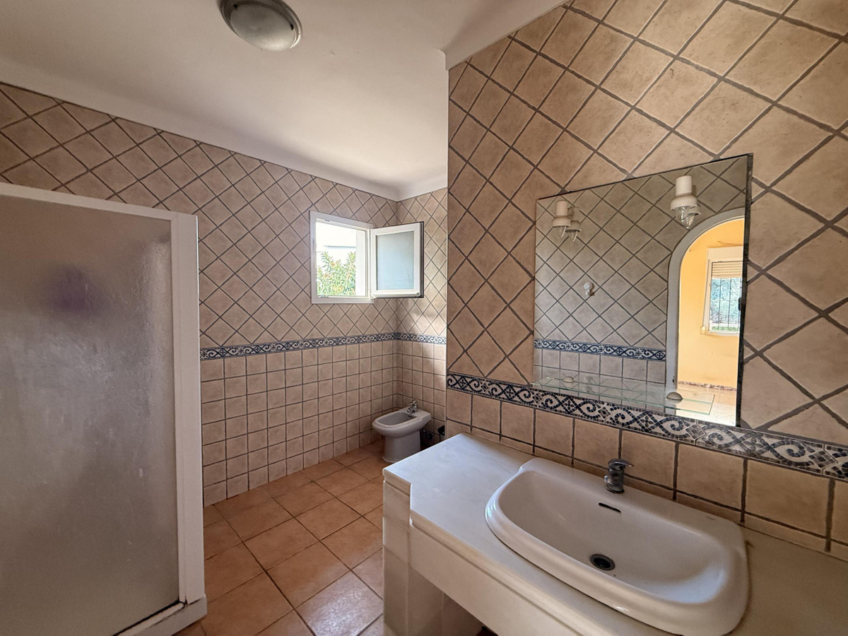4 Bed Townhouse for sale in Alhaurín De La Torre Costa Del Sol, Málaga, Spain