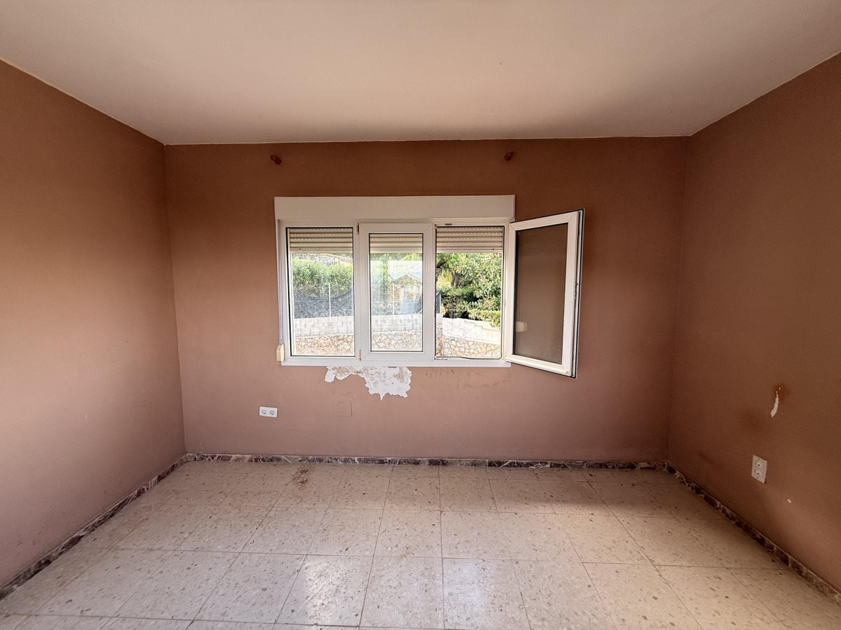 4 Bed Townhouse for sale in Alhaurín De La Torre Costa Del Sol, Málaga, Spain