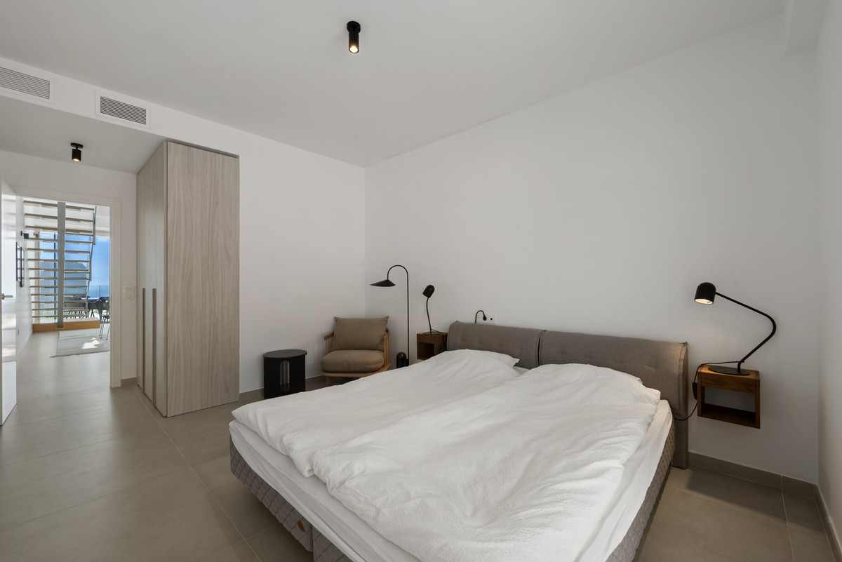 3 Bed Apartment for sale in Benalmadena Costa Del Sol, Málaga, Spain