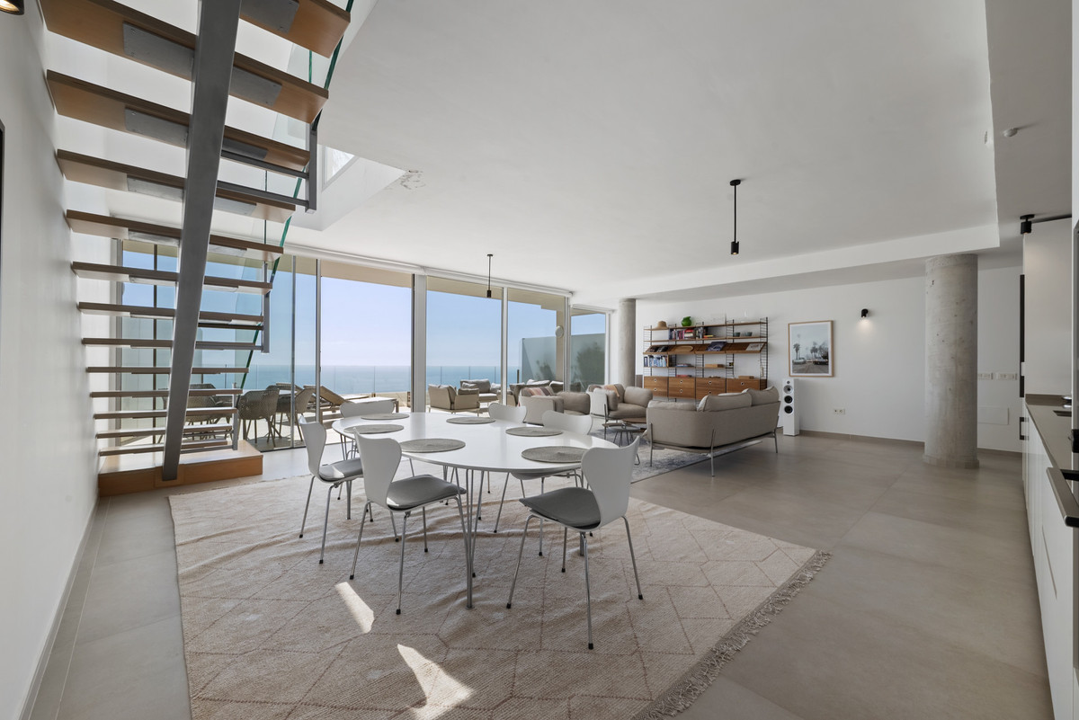 3 Bed Apartment for sale in Benalmadena Costa Del Sol, Málaga, Spain