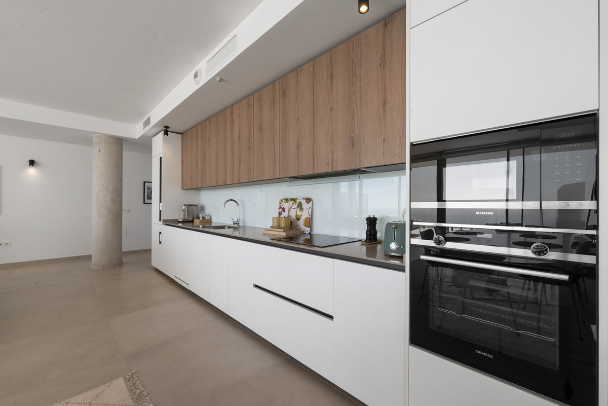 3 Bed Apartment for sale in Benalmadena Costa Del Sol, Málaga, Spain