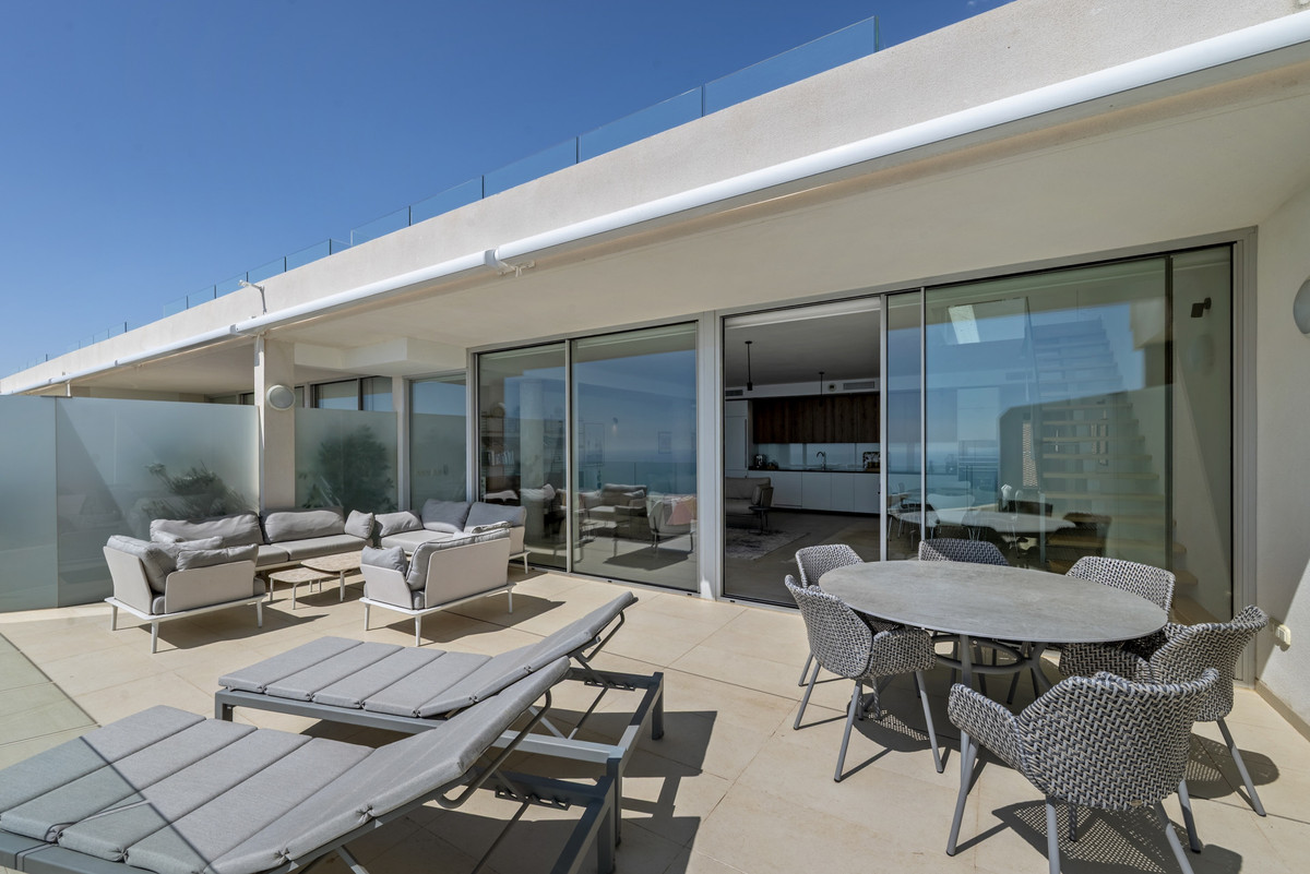 3 Bed Apartment for sale in Benalmadena Costa Del Sol, Málaga, Spain