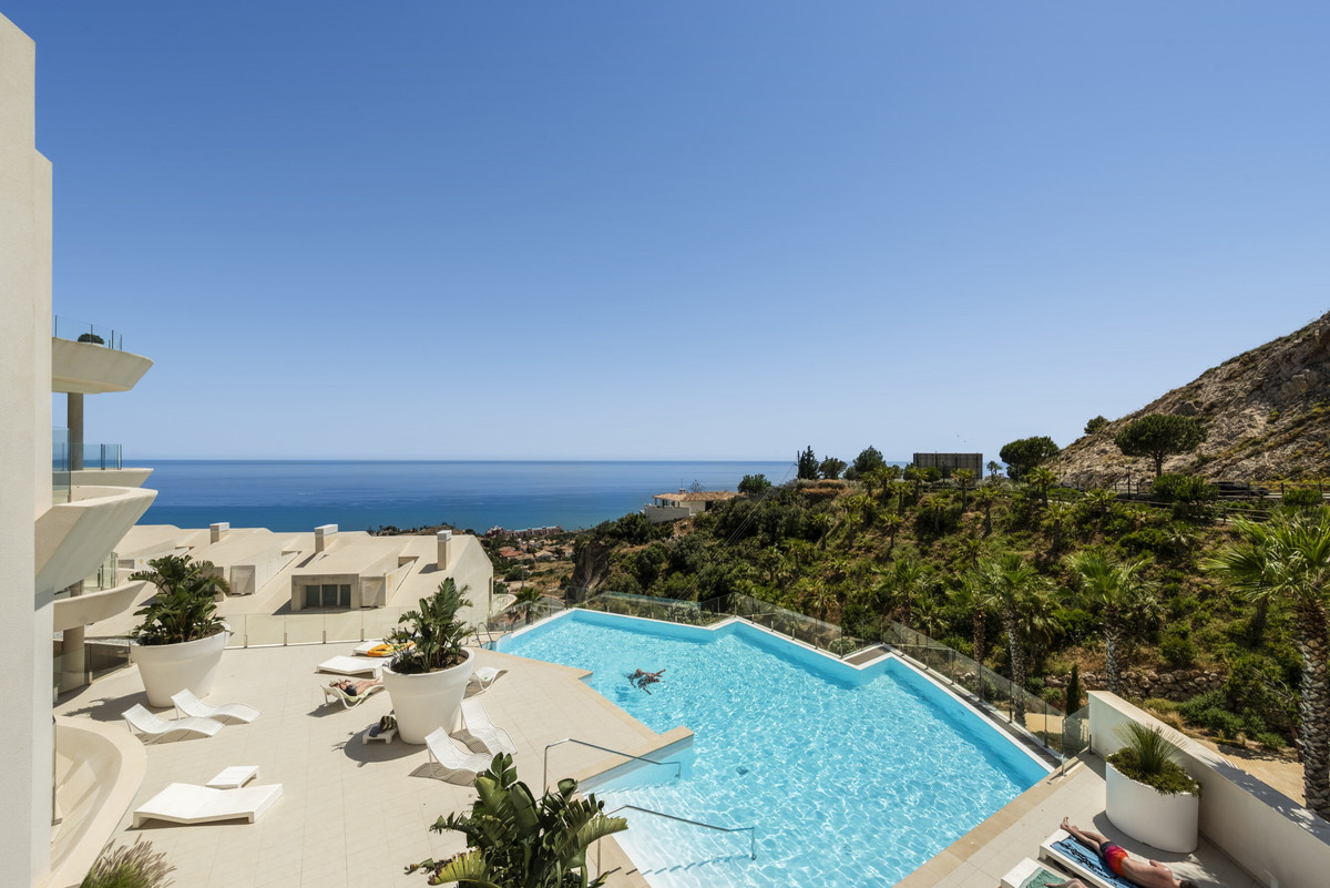 3 Bed Apartment for sale in Benalmadena Costa Del Sol, Málaga, Spain