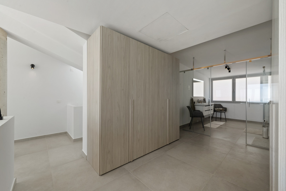 3 Bed Apartment for sale in Benalmadena Costa Del Sol, Málaga, Spain