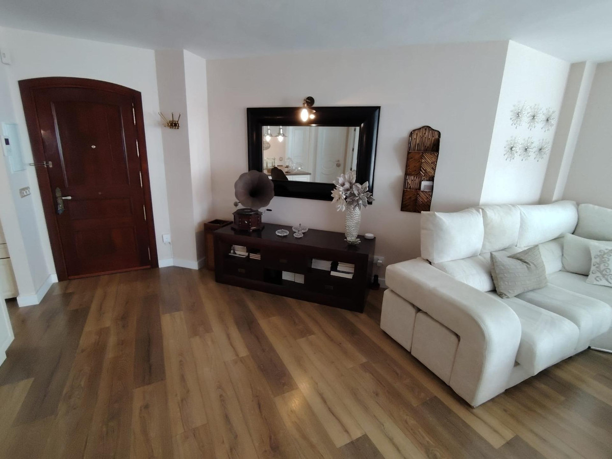 2 Bed Apartment for sale in Benalmadena Costa Del Sol, Málaga, Spain