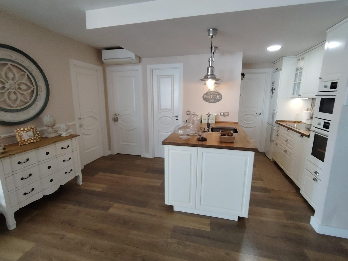 2 Bed Apartment for sale in Benalmadena Costa Del Sol, Málaga, Spain