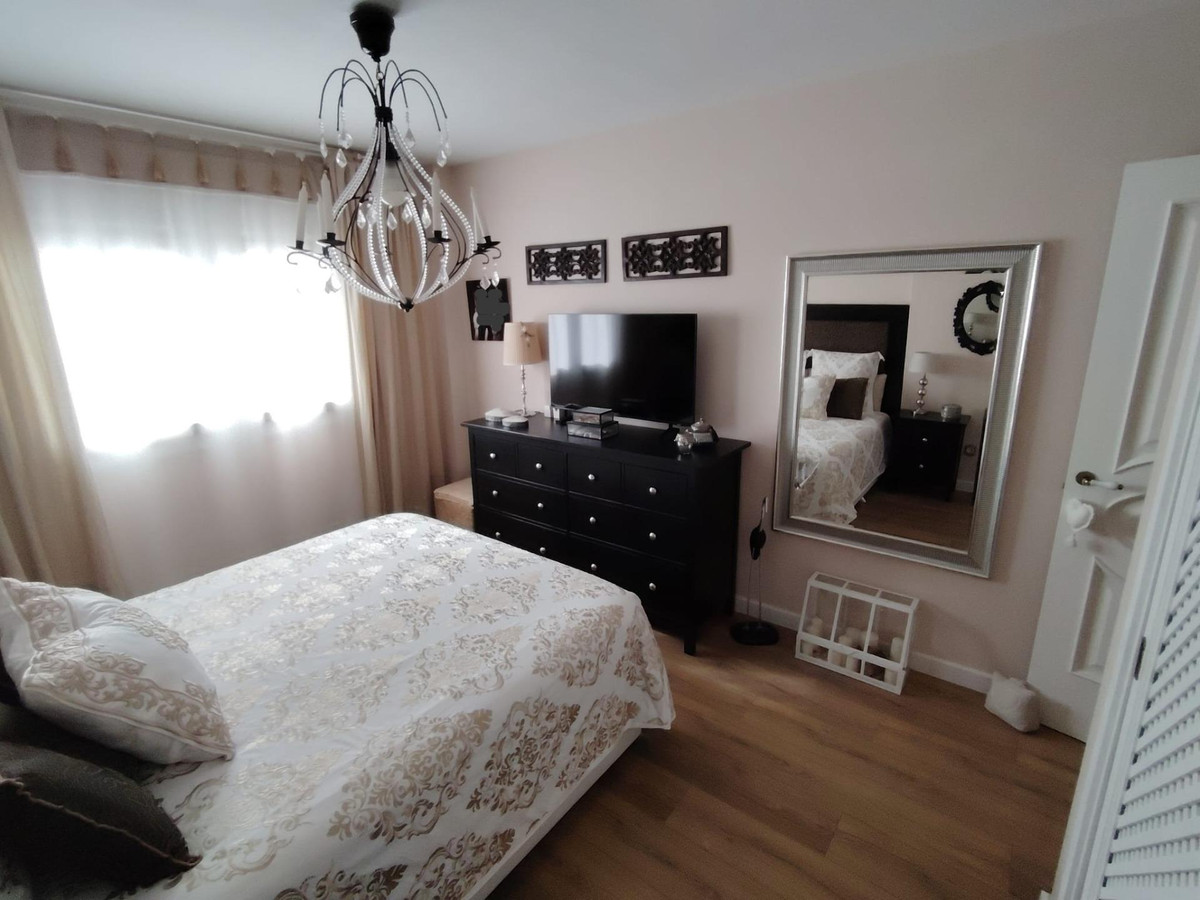 2 Bed Apartment for sale in Benalmadena Costa Del Sol, Málaga, Spain