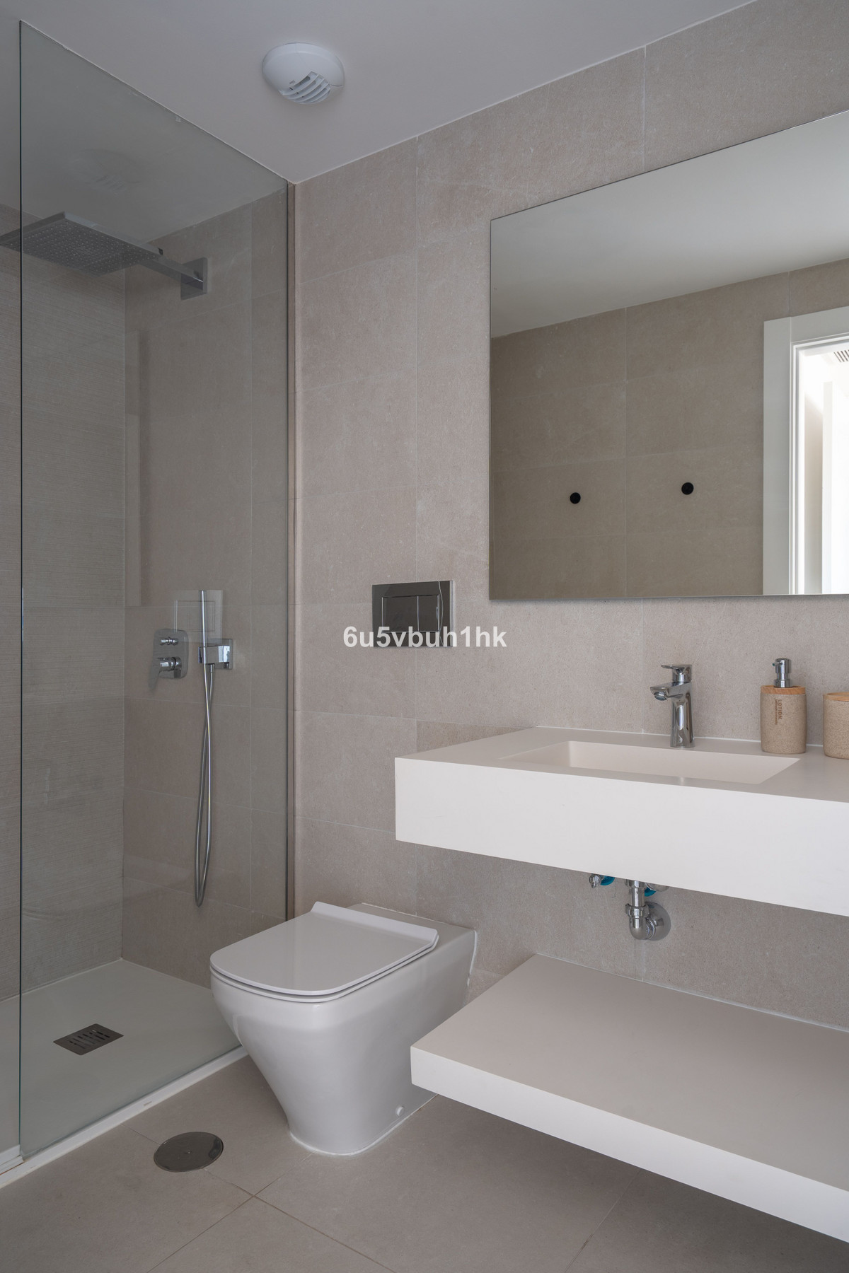 2 Bed Apartment for sale in Calanova Golf Costa Del Sol, Málaga, Spain