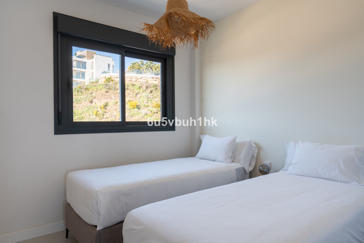 2 Bed Apartment for sale in Calanova Golf Costa Del Sol, Málaga, Spain